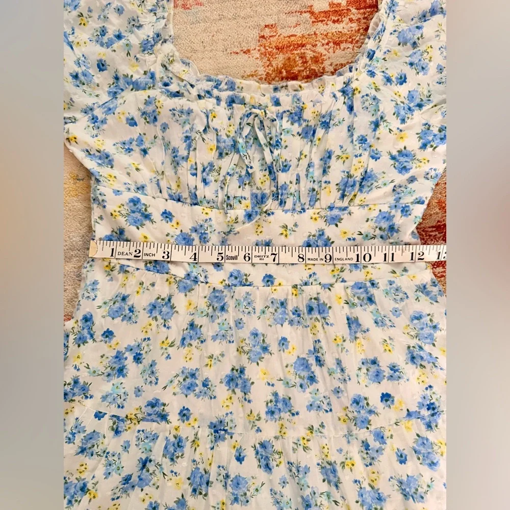 Kingston Grey Juniors' Floral-Print
Cotton Puff-Sleeve‎ Mini Dress Small - Picture 13 of 16